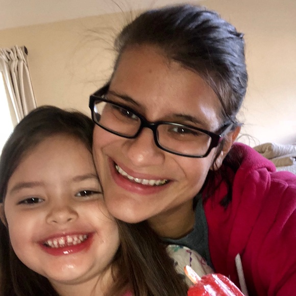 Meet your Posher, Juanita - Picture 2 of 4